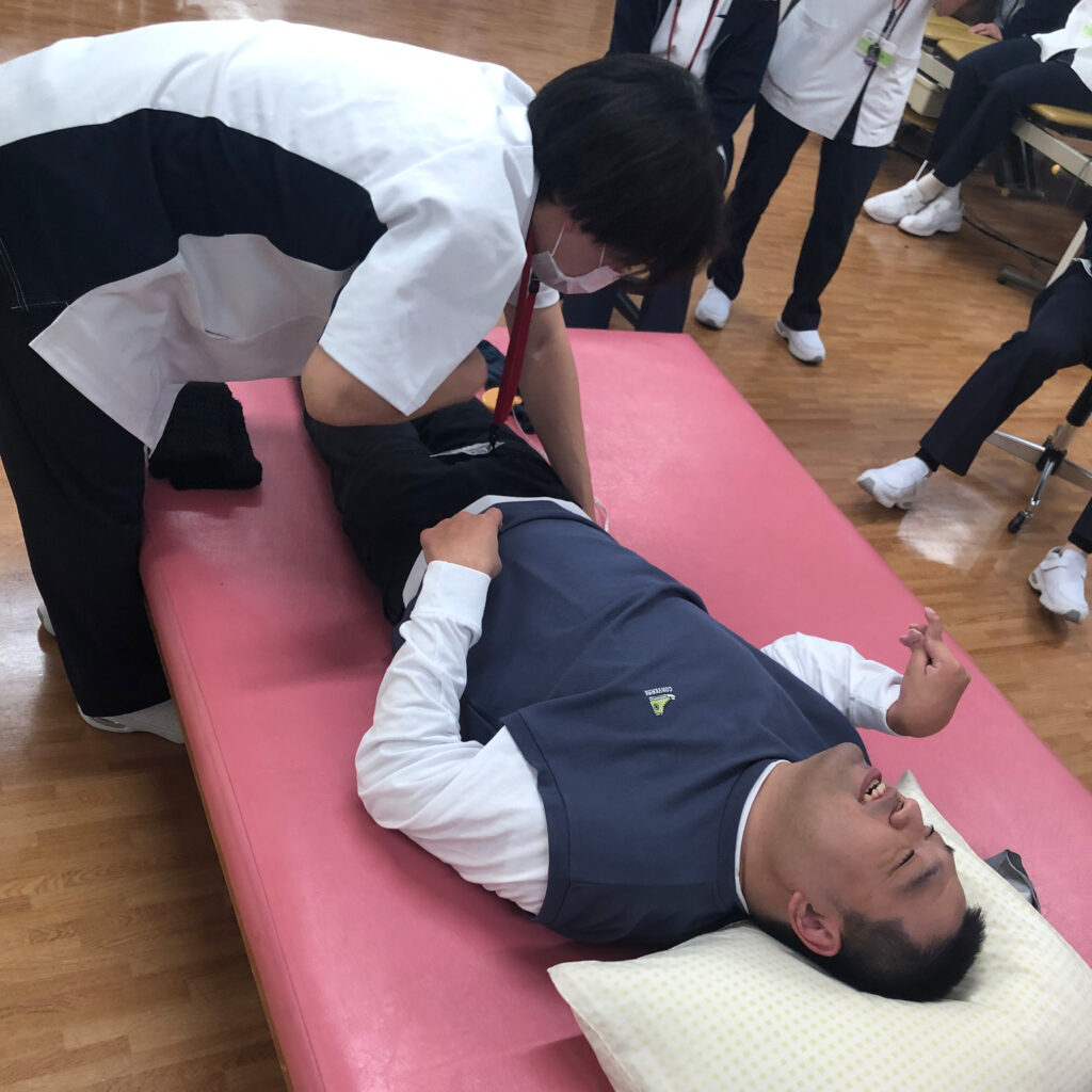 麻生リハビリテーション大学校にて実習モデルの協力をしています