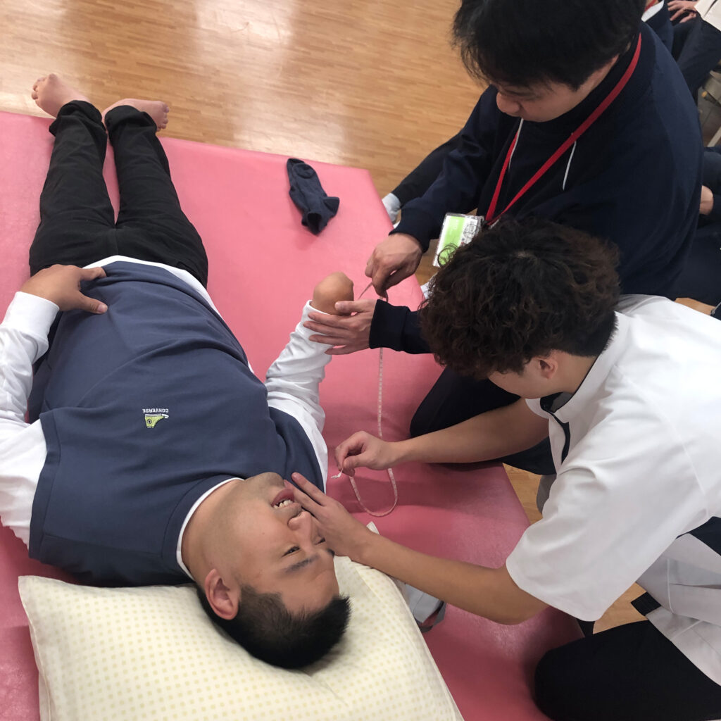 麻生リハビリテーション大学校にて実習モデルの協力をしています