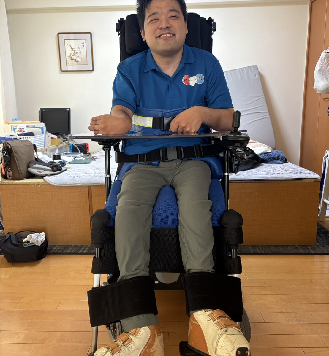 僕の新しい相棒、NEW電動車いすが来ました✨